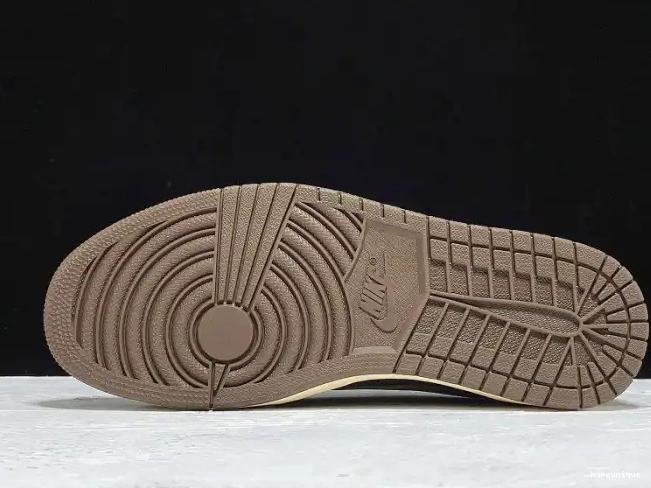 HYPE x Air OG Travis Low Mocha SP Jordan Scott 1 Dark CQ4277-001 0623